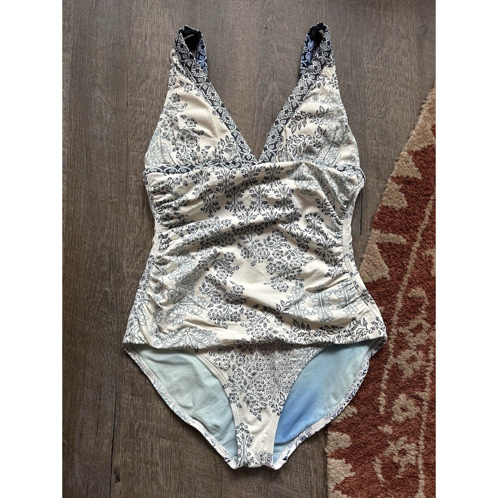 Tommy‎ Bahama Paisley Floral Blue White Swimsuit One Piece 4
